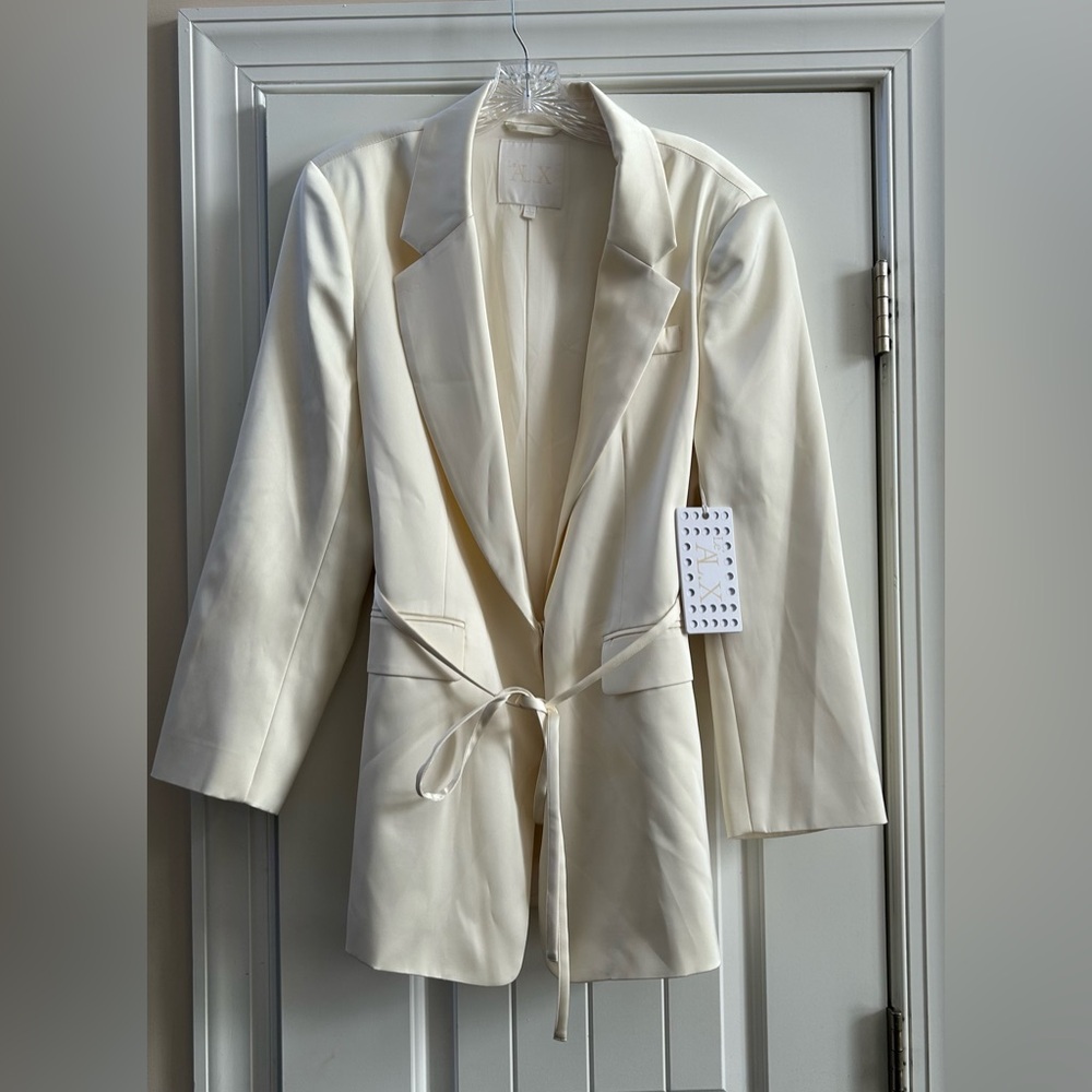 Le’ AL.X Tie-Waist Blazer Ivory Size Large NWT